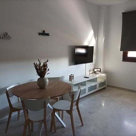 Ijd Apartments 9 Parking Gratis Y Piscina Bormujos Luaran gambar
