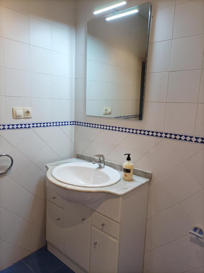 Ijd Apartments 9 Parking Gratis Y Piscina Bormujos Luaran gambar