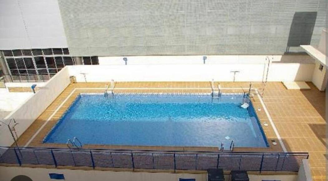 Ijd Apartments 9 Parking Gratis Y Piscina Bormujos Luaran gambar
